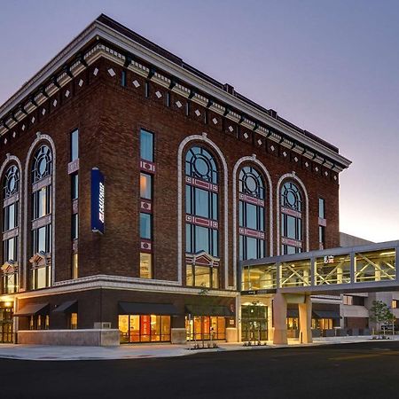 Hilton Garden Inn Kalamazoo Downtown Dış mekan fotoğraf