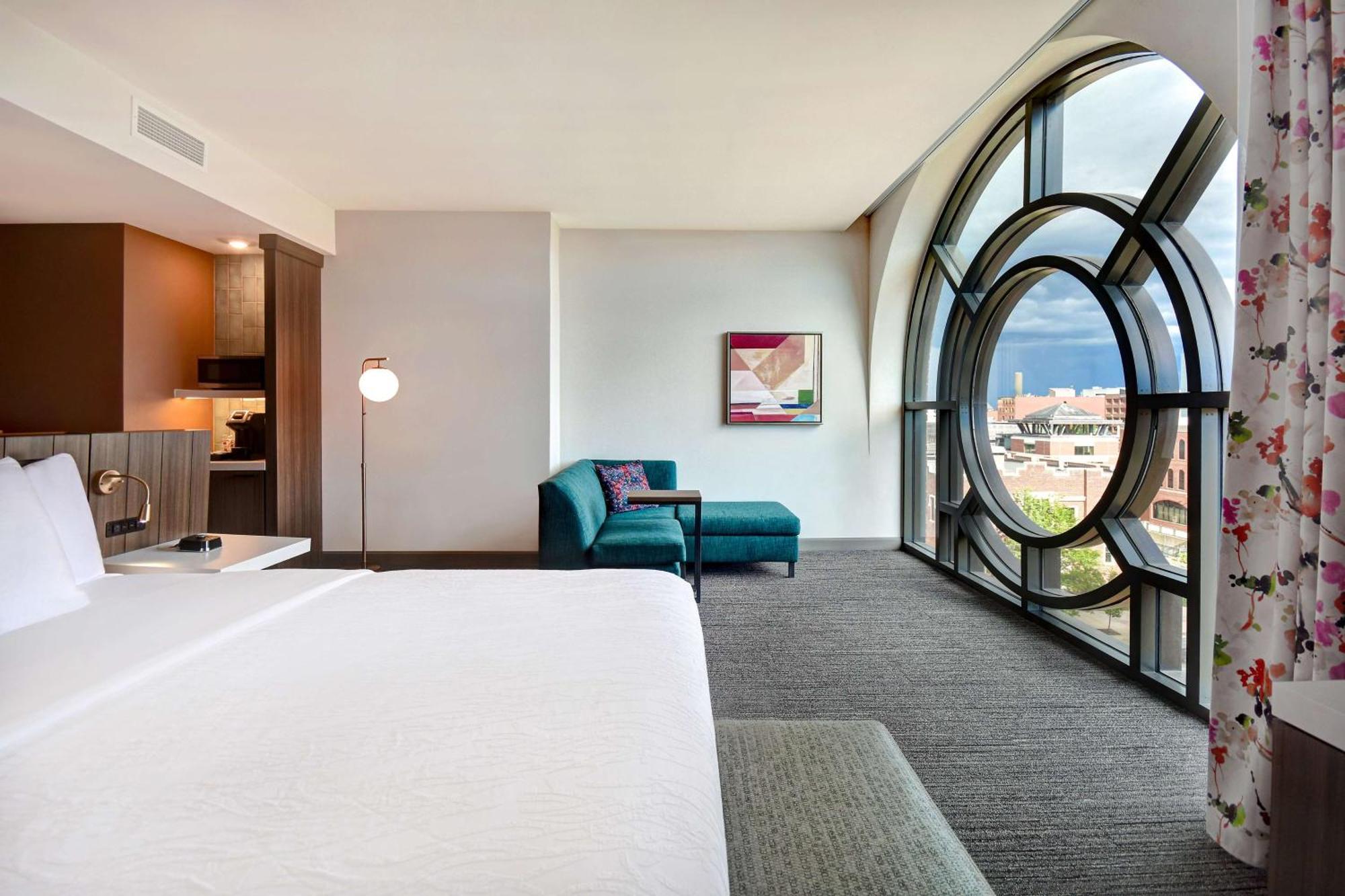 Hilton Garden Inn Kalamazoo Downtown Dış mekan fotoğraf