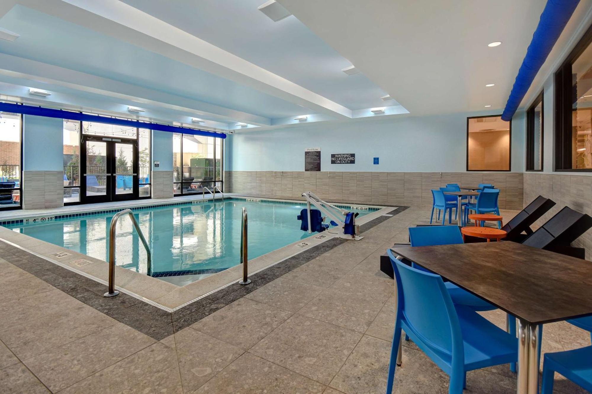 Hilton Garden Inn Kalamazoo Downtown Dış mekan fotoğraf