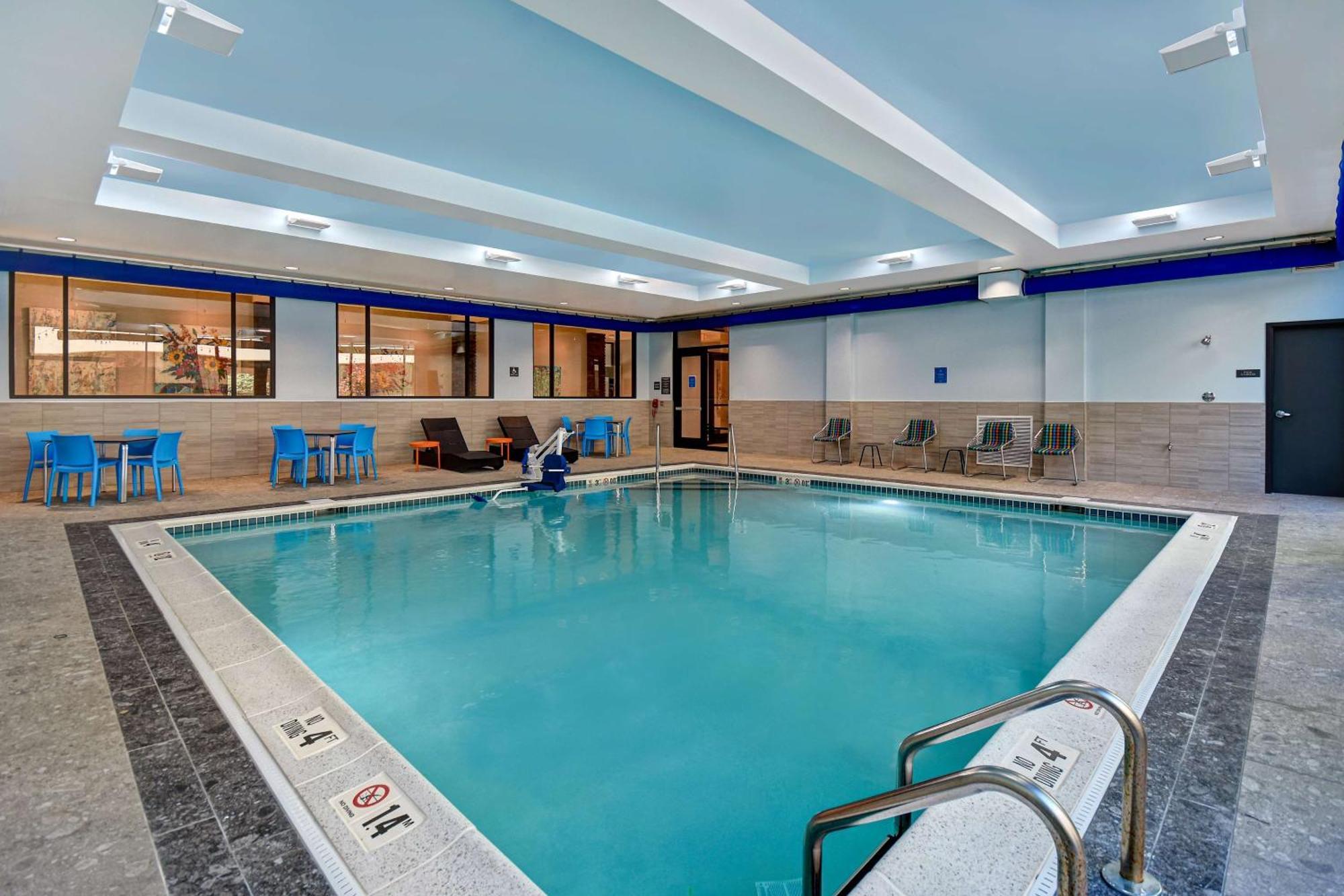 Hilton Garden Inn Kalamazoo Downtown Dış mekan fotoğraf